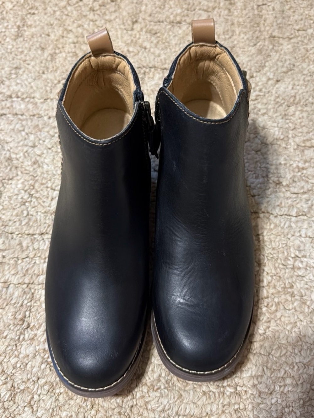Spenco’s Black zip up boot